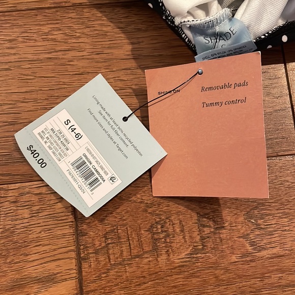 Shade & Shore One-Piece Swimsuit - Polka Dots - Tummy Control - Size S (4-6) - Picture 12 of 16